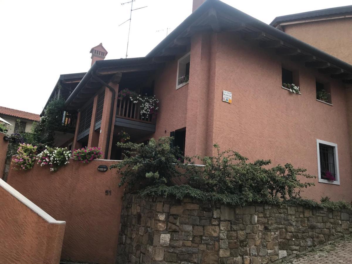 Apartamento Casa Del Balcone Fiorito Cormòns Exterior foto